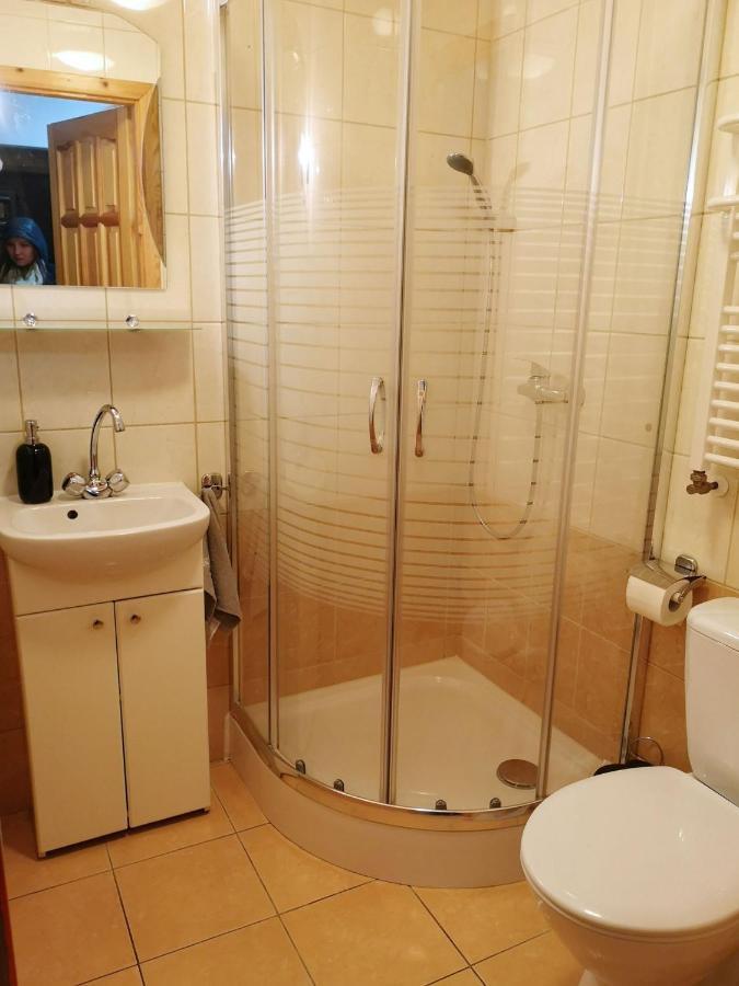Apartamenty Pokoje Przy Wyciagu 717 คาร์ปัตซ์ ภายนอก รูปภาพ
