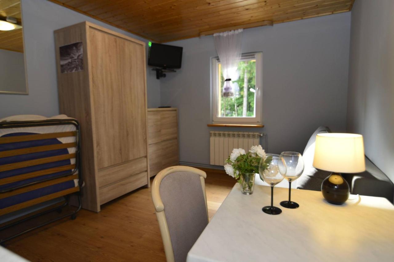 Apartamenty Pokoje Przy Wyciagu 717 คาร์ปัตซ์ ภายนอก รูปภาพ